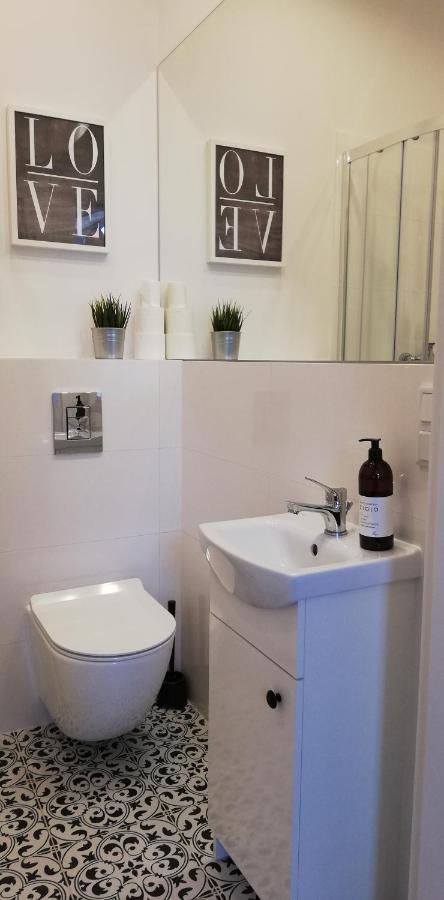 Rooms By Apartamenty Lubartowska Street ลูบลิน ภายนอก รูปภาพ